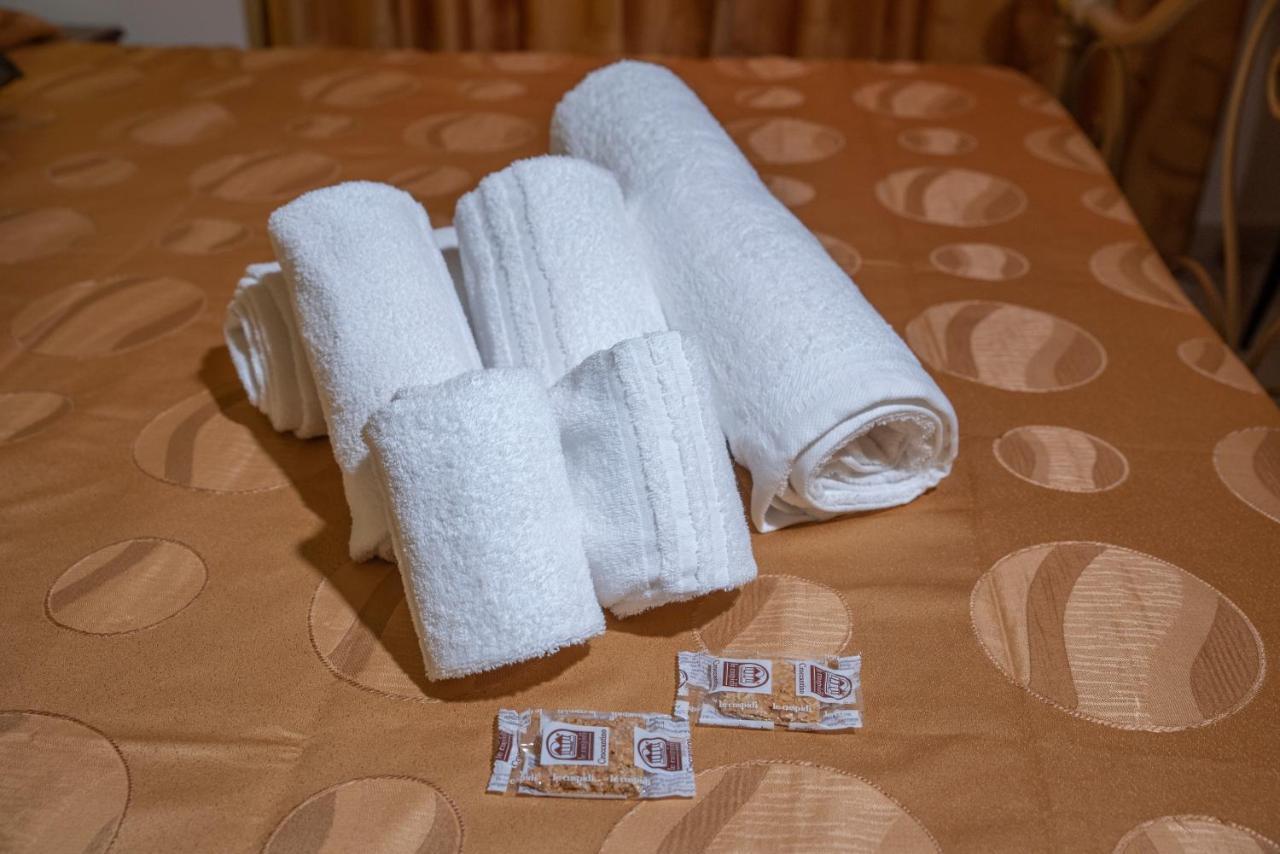 Carlo Five Bed & Breakfast Порто Емпедокле Екстериор снимка